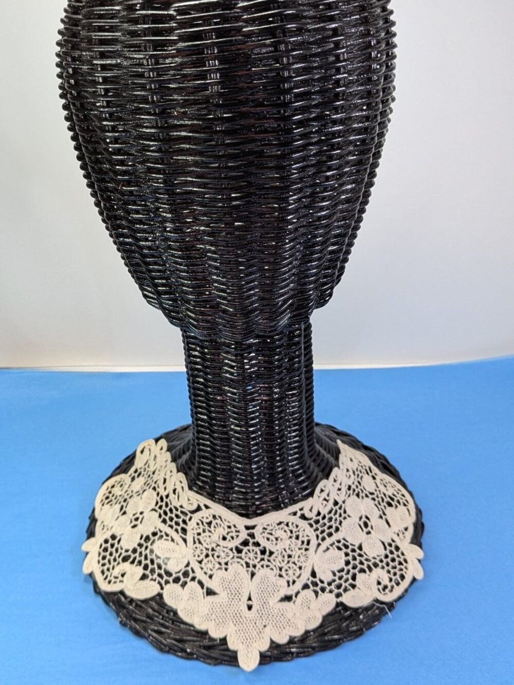 Vintage White Lace Statement Collar 1 Piece Pointed Leaf Motif for Elven Cosplay